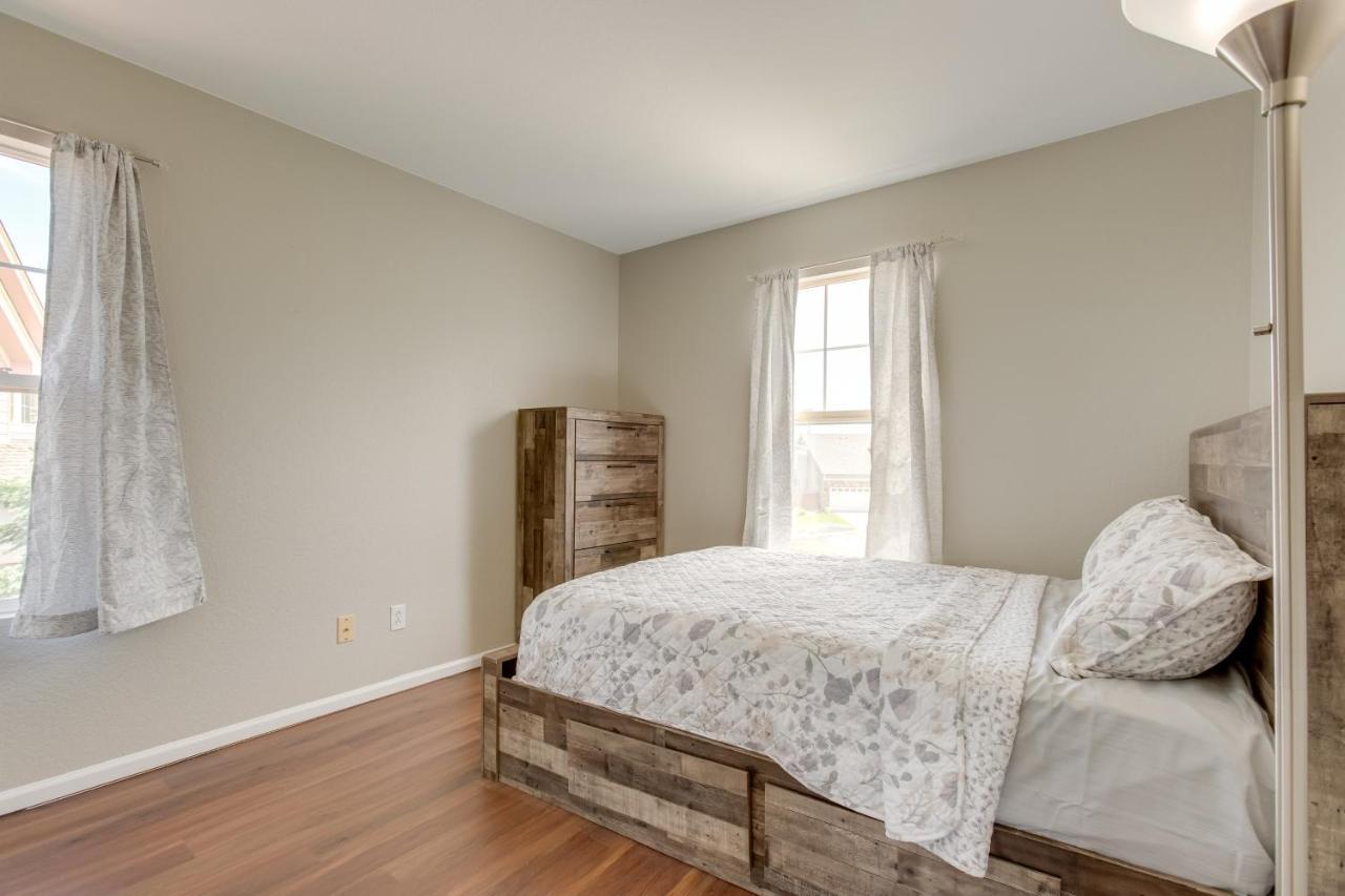Spacious 20 Mi To Downtown Denver!