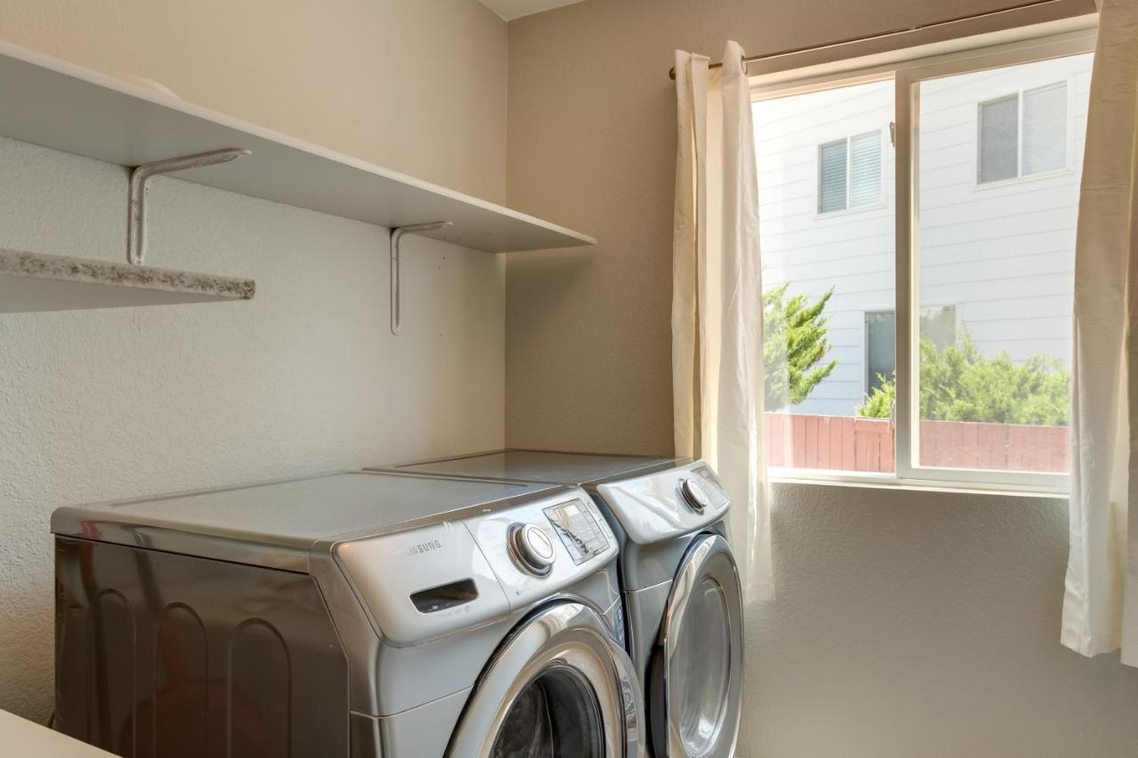 Spacious 20 Mi To Downtown Denver! Aurora